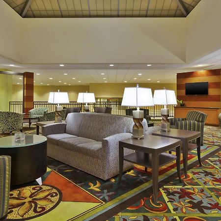 Doubletree By Hilton Holland Hotell Eksteriør bilde
