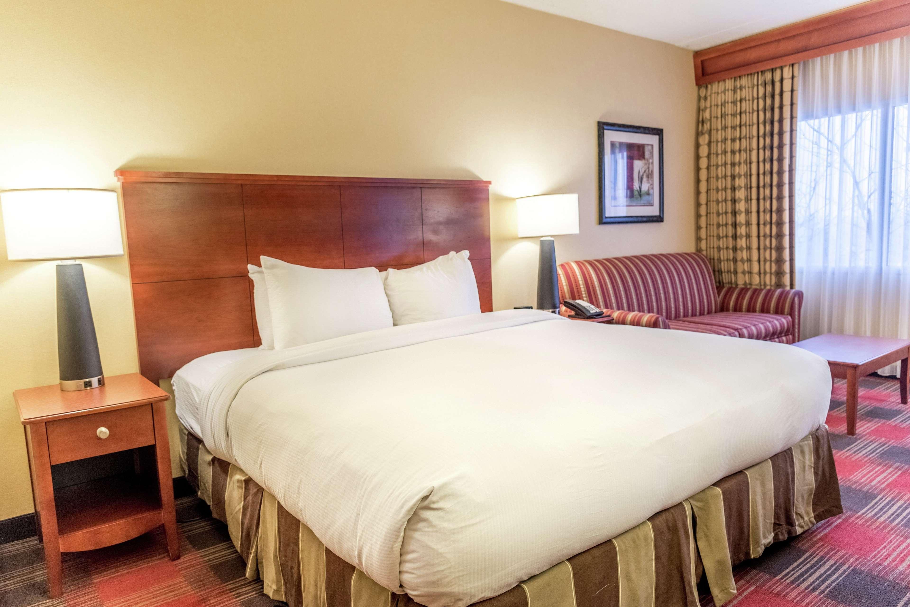 Doubletree By Hilton Holland Hotell Eksteriør bilde