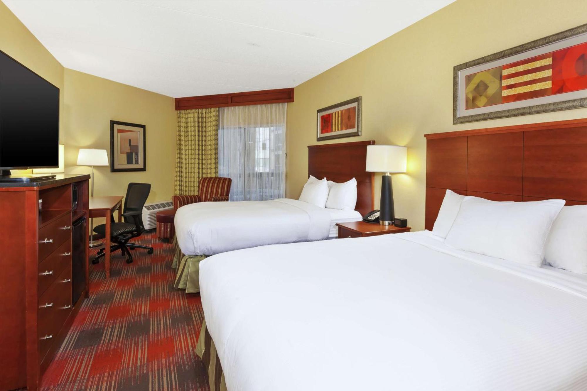 Doubletree By Hilton Holland Hotell Eksteriør bilde