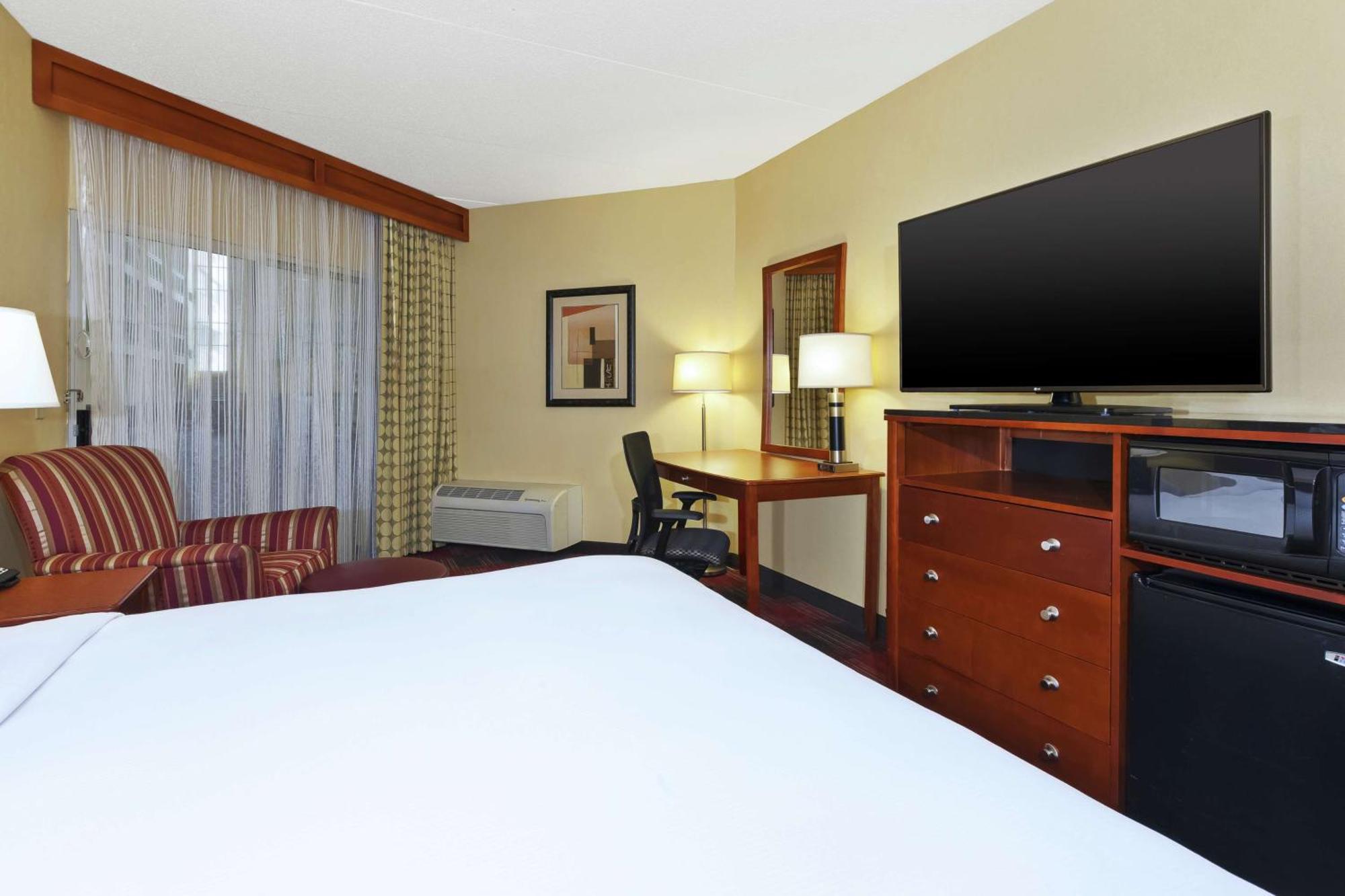 Doubletree By Hilton Holland Hotell Eksteriør bilde